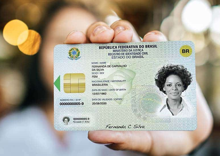 Nova carteira de identidade unifica as informações do cidadão no